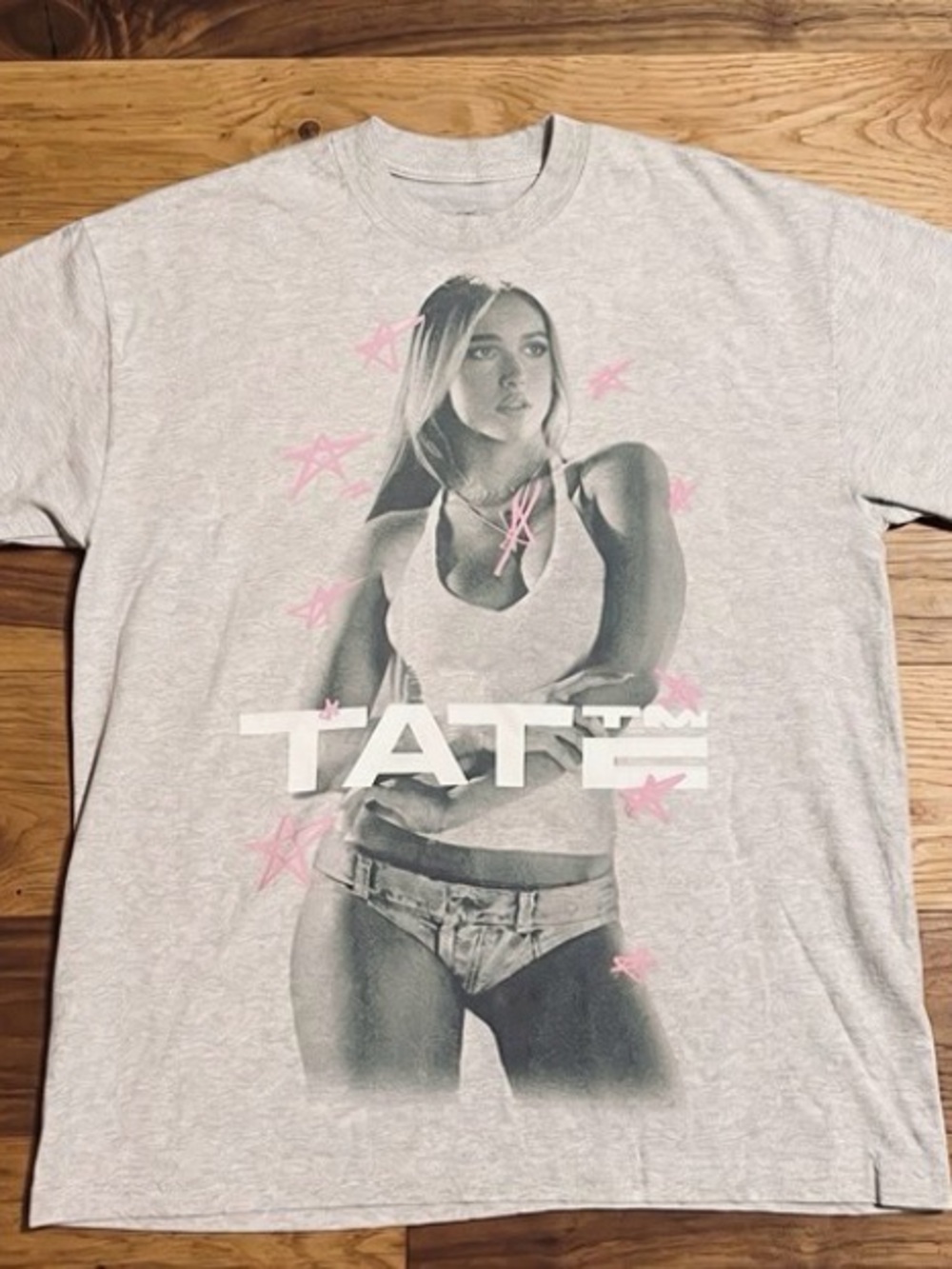 Tate Graphic Crewneck T-Shirt